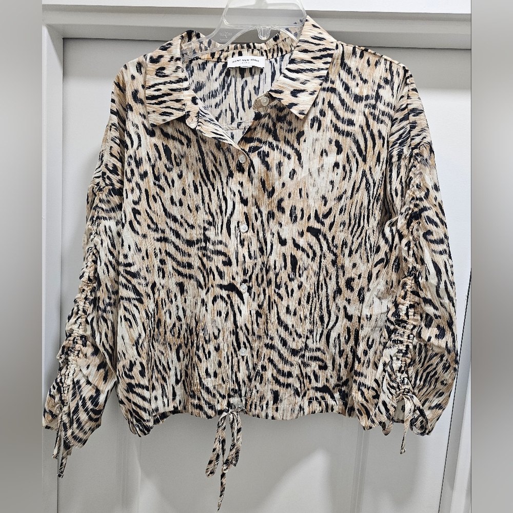 Animal Print Women Button-down Cotton Shirt L